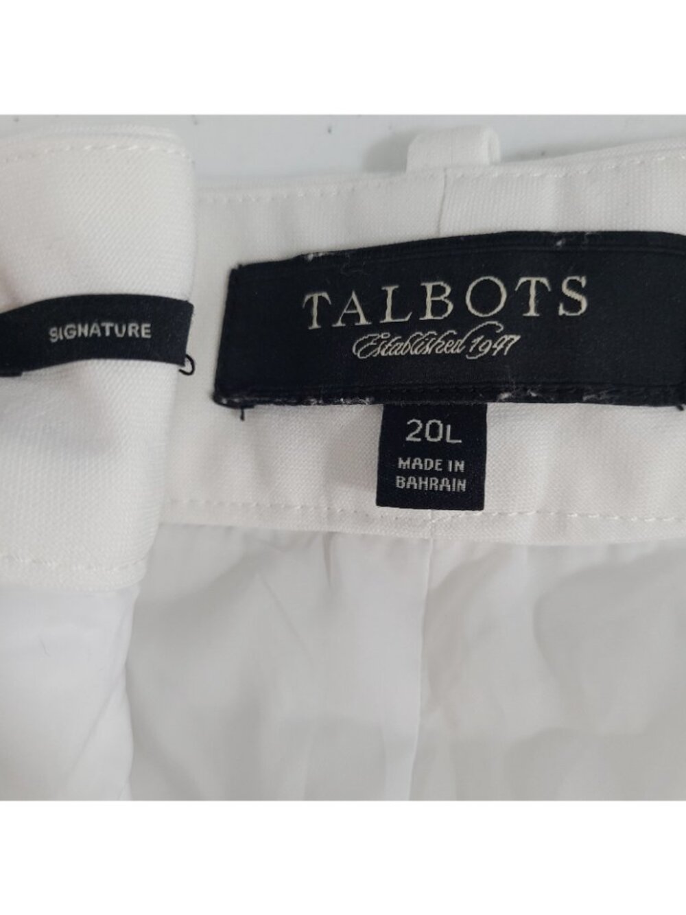 Talbots White Signature High Rise Straight Leg Lined Chino Pants 20L (41x34) - Picture 3 of 14